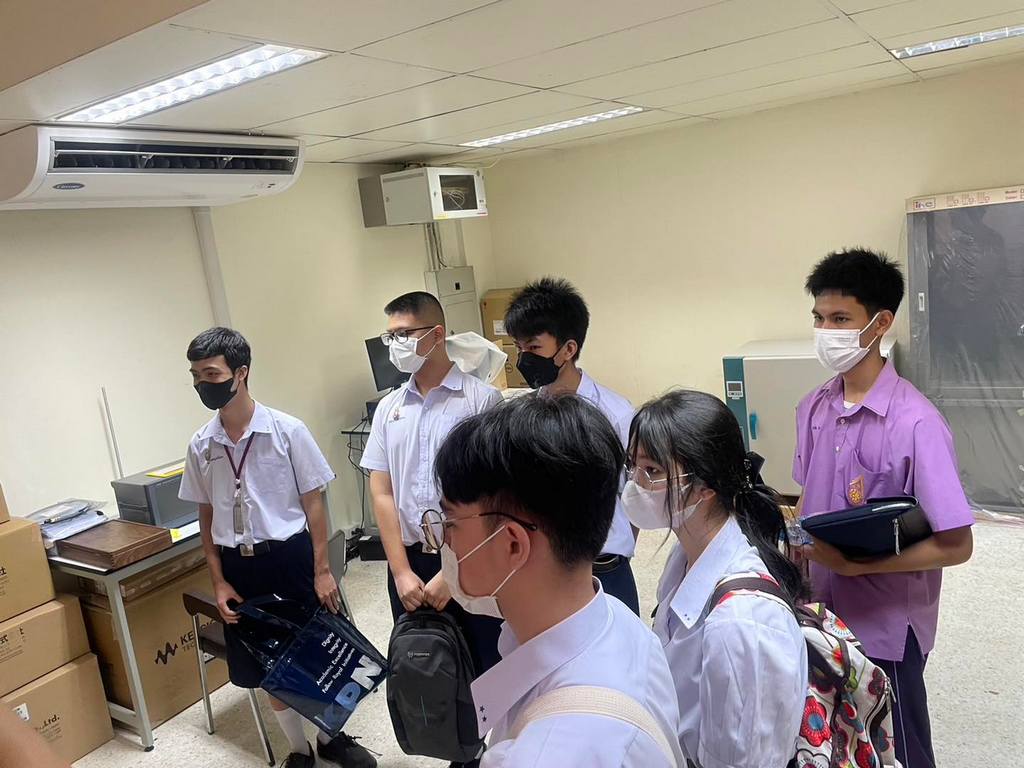 คณะวิศวกรรมศาสตร์ ม.มหิดล เปิดบ้านต้อนรับนักเรียนจากโรงเรียนกาญจนาภิเษกวิทยาลัย นครปฐม (พระตำหนักสวนกุหลาบมัธยม) ในการมาศึกษาดูงานและฝึกปฏิบัติการด้านวิศวกรรม