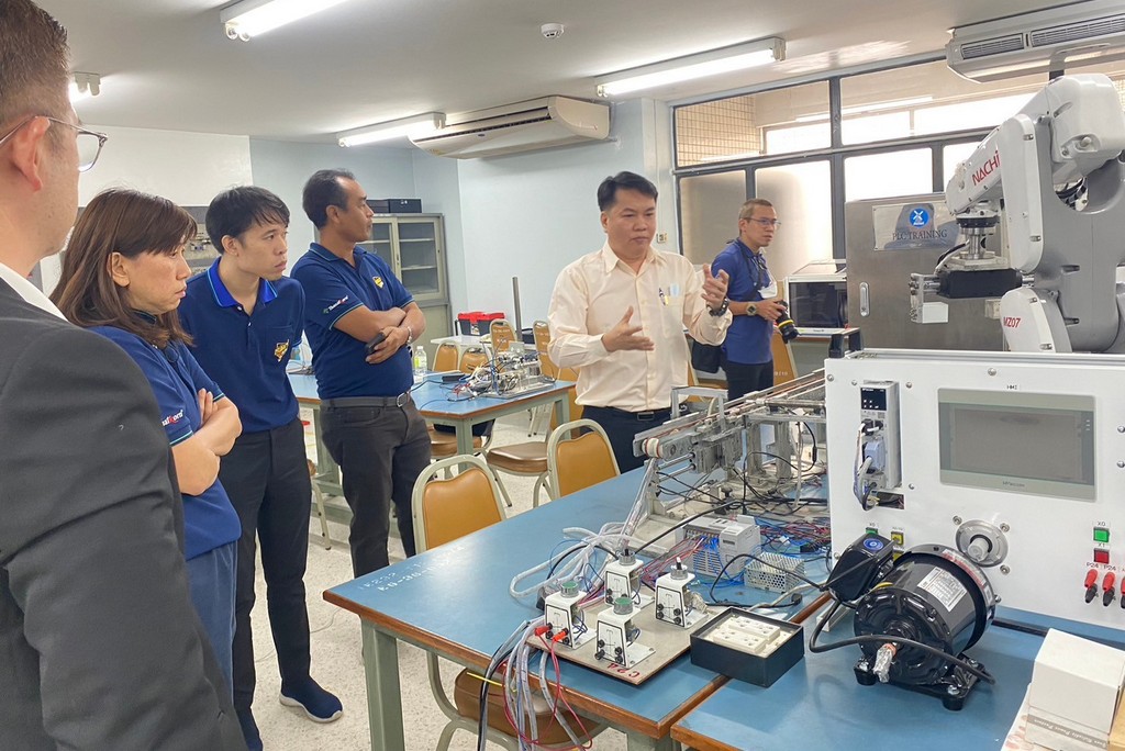 คณะวิศวกรรมศาสตร์ ม.มหิดล ให้การต้อนรับ บริษัท ธนัทกร อินเตอร์เนชั่นแนล ในการมาหารือแนวทางความร่วมมือด้านการส่งเสริมการวิจัย