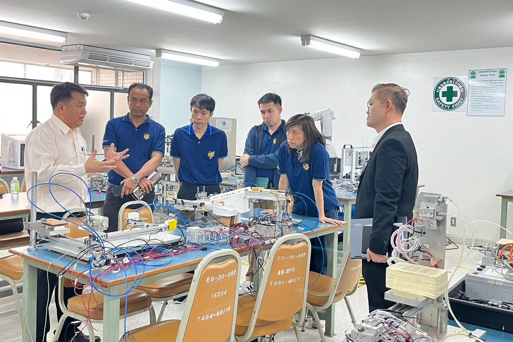 คณะวิศวกรรมศาสตร์ ม.มหิดล ให้การต้อนรับ บริษัท ธนัทกร อินเตอร์เนชั่นแนล ในการมาหารือแนวทางความร่วมมือด้านการส่งเสริมการวิจัย