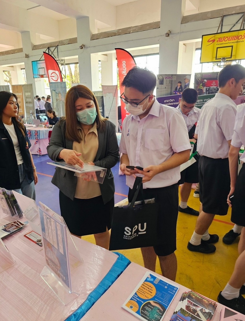 คณะวิศวกรรมศาสตร์ ม.มหิดล ออกบูธแนะแนวการศึกษาต่อ และจัดแสดงนวัตกรรม ณ โรงเรียนสวนกุหลาบวิทยาลัย