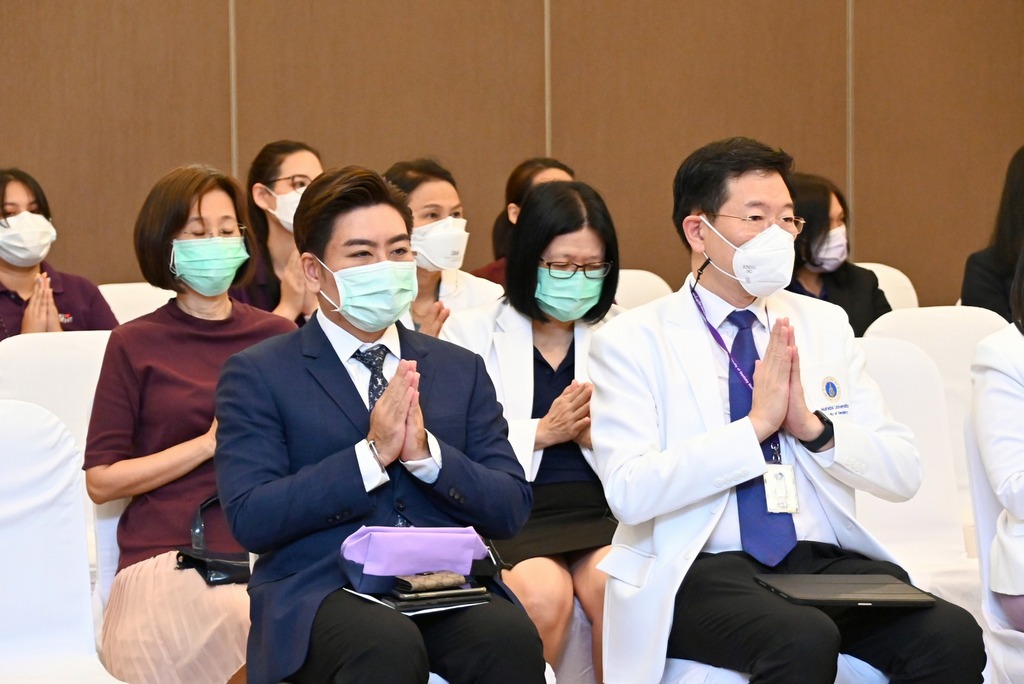 รองศาสตราจารย์ ดร.ธนภัทร์ วานิชานนท์ รองคณบดีฝ่ายยุทธศาสตร์และการจัดการทุนมนุษย์ คณะวิศวกรรมศาสตร์ ม.มหิดล ร่วมงานวันคล้ายวันสถาปนาคณะทันตแพทยศาสตร์ ม.มหิดล ครบรอบ 55 ปี 