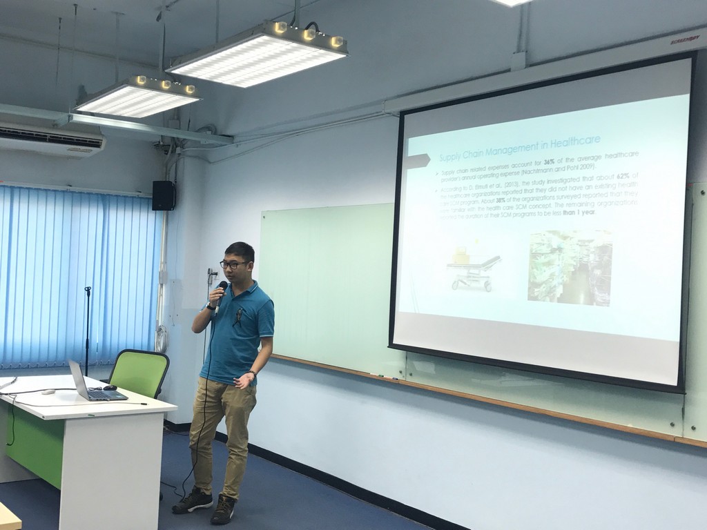 Research on Risk Assessment Method for Healthcare Supply Chain in Hospital - An investigation of Efficiency of Risk Mitigation Strategy in Healthcare Supply Chain โดย Mr. Lei Wang