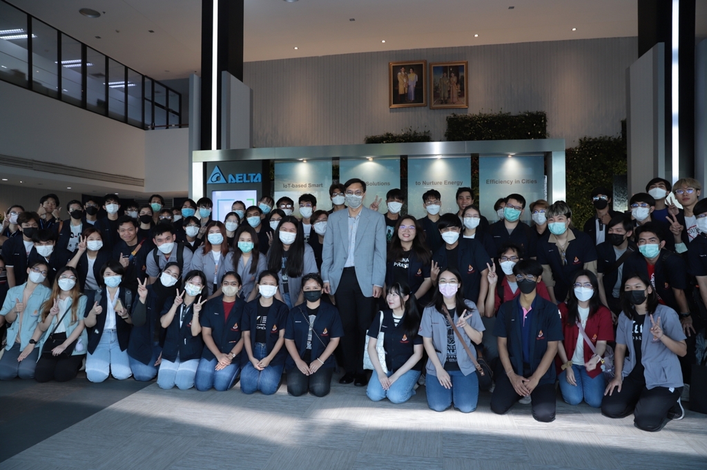 Students from the Faculty of Engineering Mahidol University took part in a study visit to Delta Electronics (Thailand) PCL, located in Bang Poo Industrial Estate, Samut Prakan province.