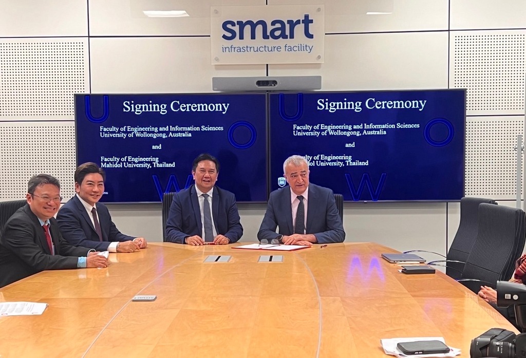 The Faculty of Engineering, Mahidol University, participated in a signing ceremony of a communiqué summarizing the discussion and agreement with the University of Wollongong in Australia. 
