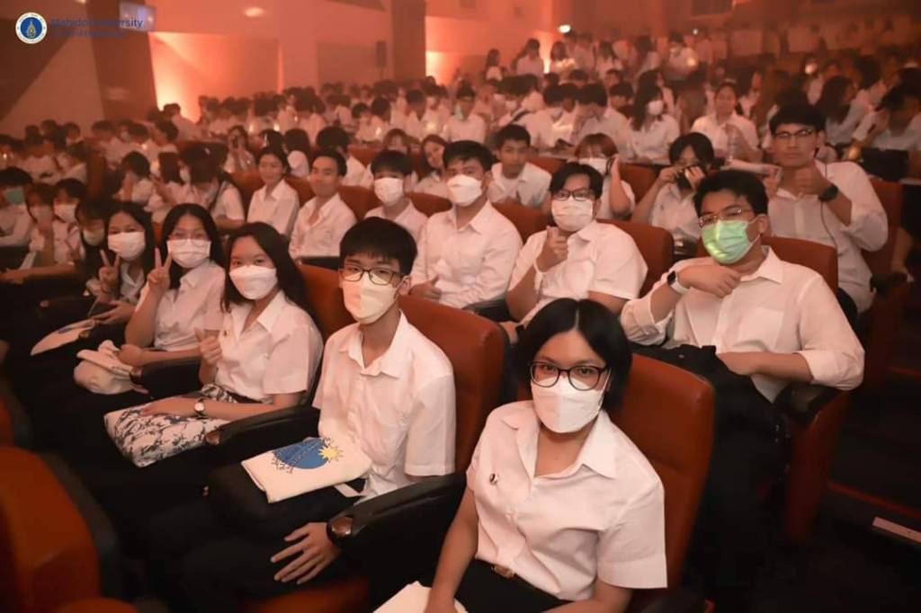 The Faculty of Engineering, Mahidol University orchestrated the 2023 Freshmen Orientation Day, enchanting participants with a Harry Potter-themed experience, magically transforming an auditorium into the grandeur of Hogwart's Castle Hall.