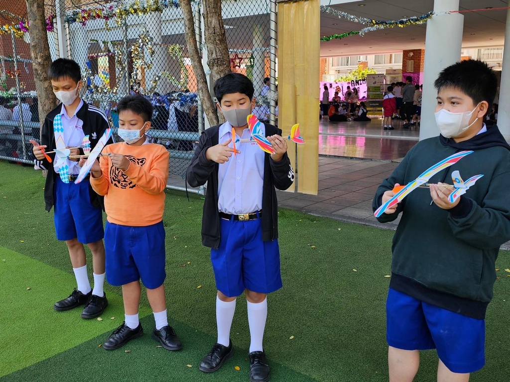 The Faculty of Engineering participated in a showcase booth to encourage learning for students on ACT ACADEMIC DAY 2023: The Kingdom of Learning at Assumption College Thonburi.
