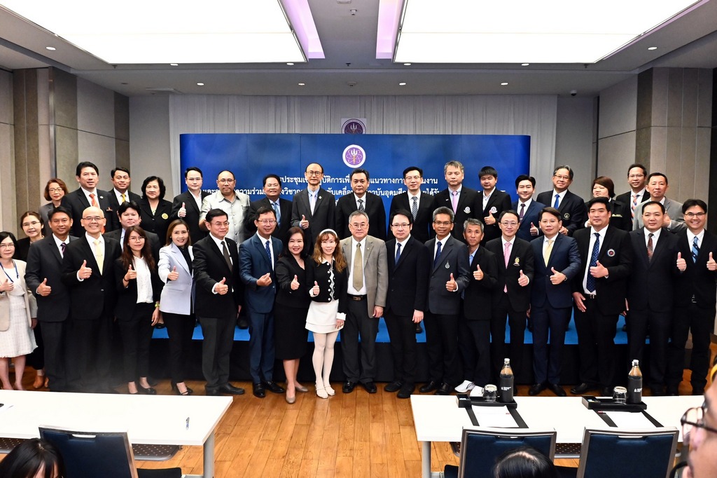 The Faculty of Engineering, Mahidol University participated in a preparatory meeting and a memorandum of understanding signing ceremony for academic cooperation under the project aimed at driving Thai higher education institutions to achieve ABET accreditation by 2025