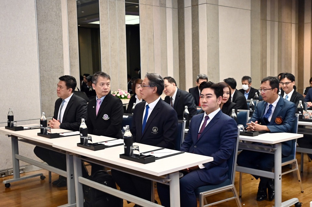 The Faculty of Engineering, Mahidol University participated in a preparatory meeting and a memorandum of understanding signing ceremony for academic cooperation under the project aimed at driving Thai higher education institutions to achieve ABET accreditation by 2025