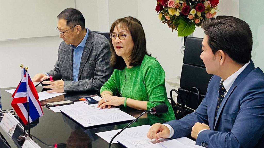 Memorandum of Understanding (MoU) Signing Ceremony between the Faculty of Engineering, Mahidol University, and Lunghwa University of Science and Technology