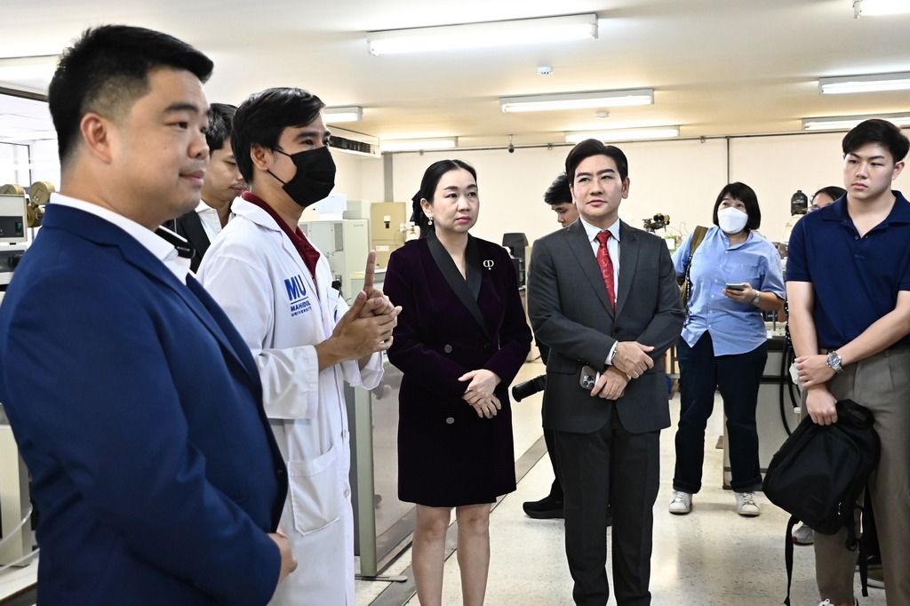 The Memorandum of Understanding (MoU) signing ceremony between the Faculty of Engineering, Mahidol University, and DasBlue Company Limited took place at the Innogineer Studio