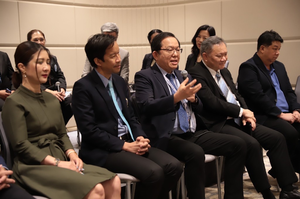 Mahidol Engineering Announces Collaboration with 7 Other Universities and 2 Companies to Establish a Network of Medical and Public Health Innovation and Technology at the SCI POWER FOR FUTURE THAILAND FAIR
