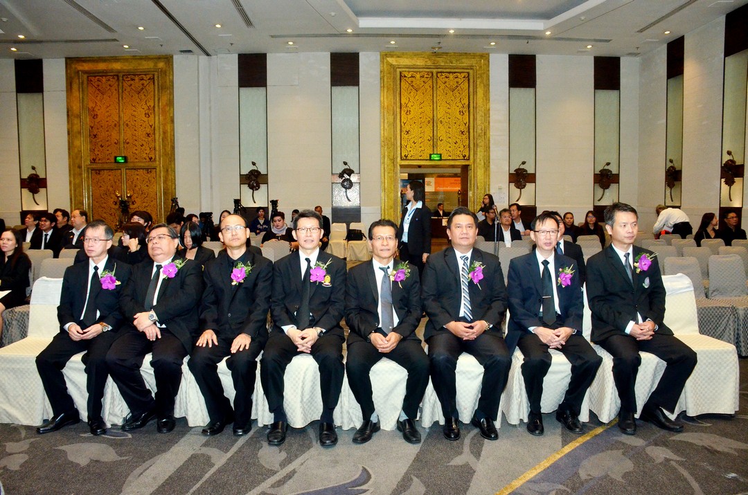 MOU Signing Ceremony between Engineering Mahidol and Ministry of Industry