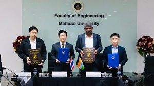 Mahidol Engineering and Dr.M.G.R. Educational and Research Institute University Sign MOU to Advance Research and Academic Exchange